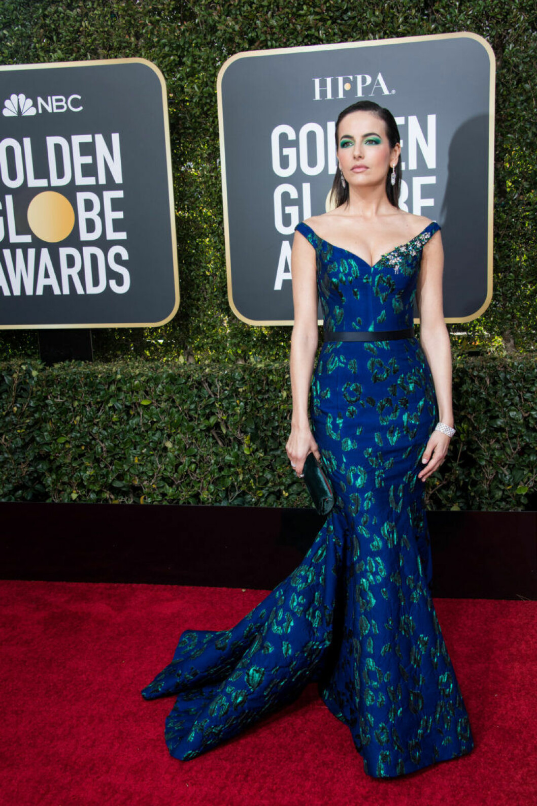Camila Belle på röda mattan. Camila Belle Golden Globe 2019
