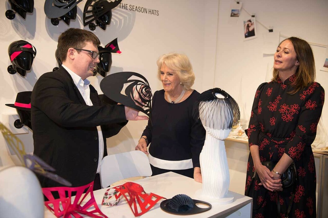 camilla och hattar