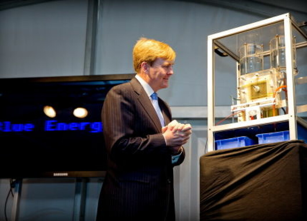 King Willem-Alexander opens Blue Energy at Afsluitdijk