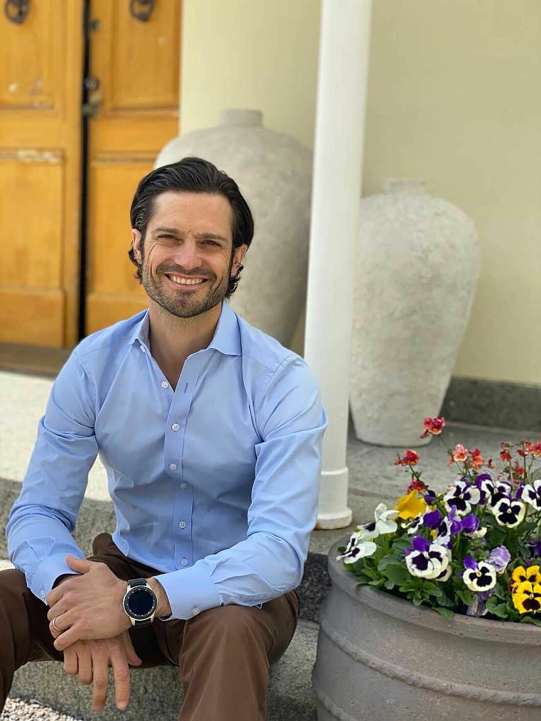 Carl Philip och trappan utanför Villa Solbacken. Carl Philip