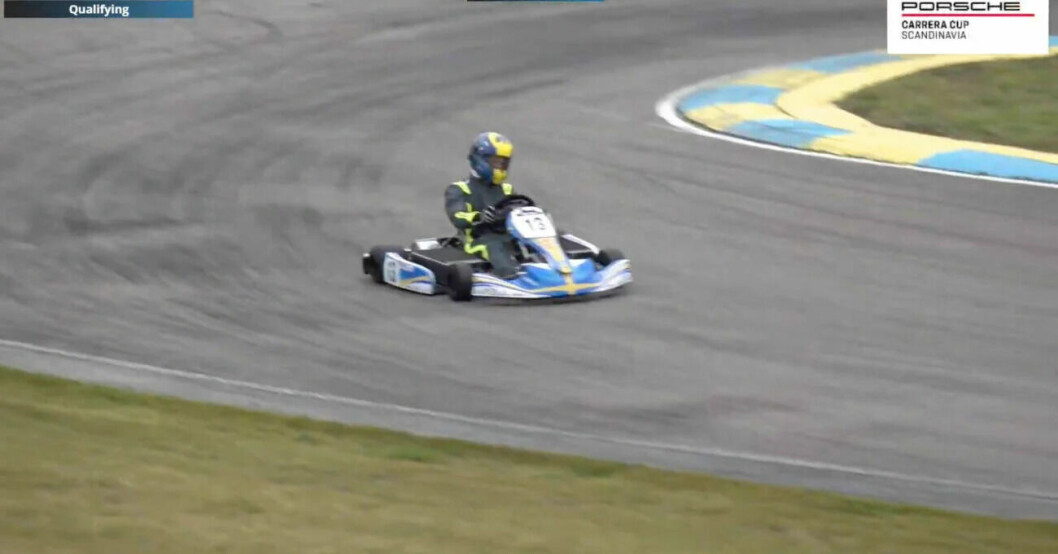 Prins Carl Philip på gokartbanan på lördagen. Foto: Skärmavbild Camp Company GmbH Prins Carl Philip