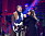 Carola Häggkvist sjunger på scen med sin dåvarande pojkvän Jimmy Källqvist som spelar bas på scen