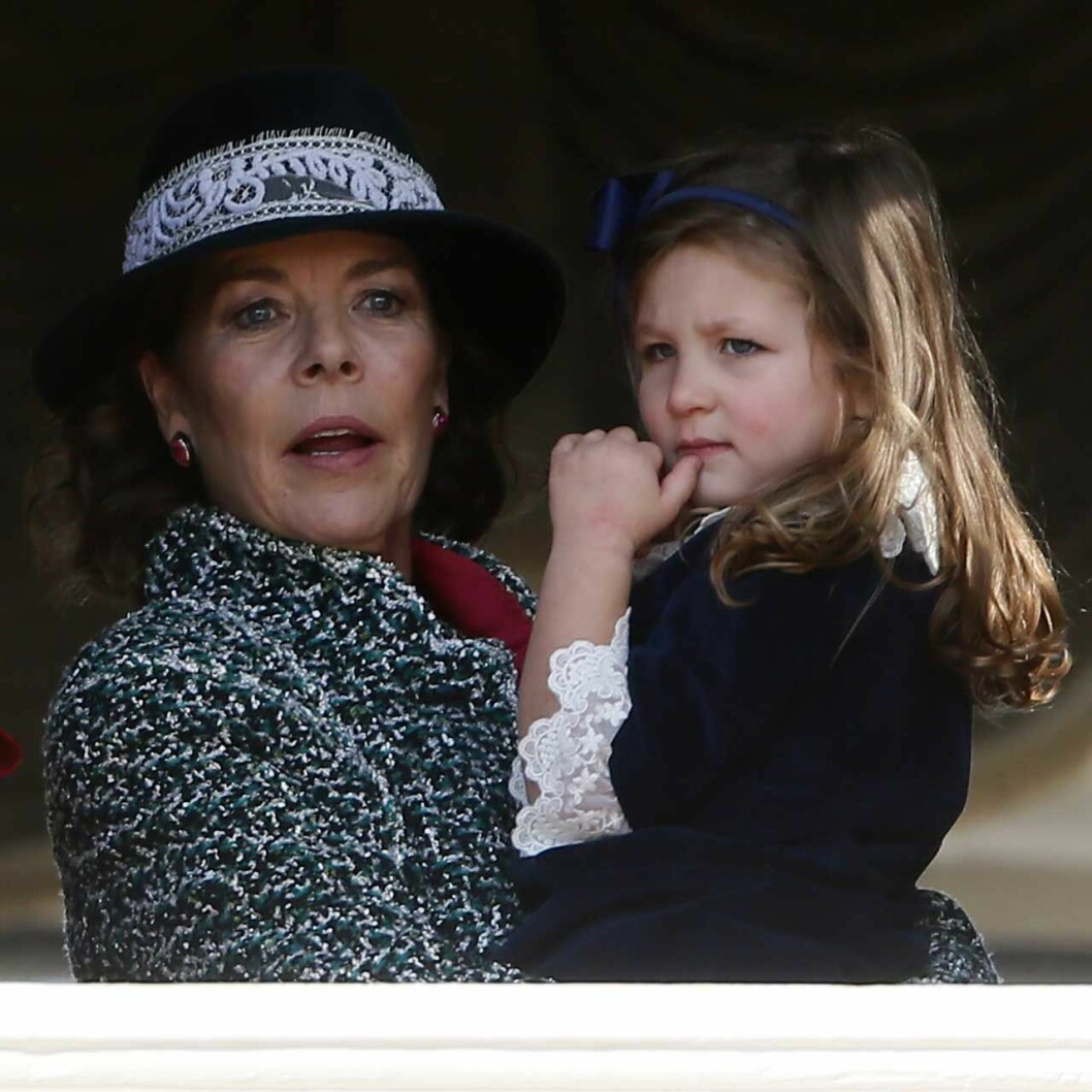 Inda Casiraghi med sin farmor prinsessan Caroline.