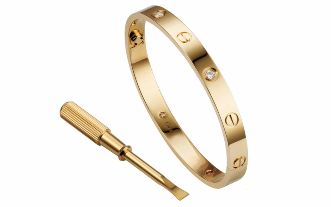 Kungen har skruvmejseln – beviset på hans romantiska sida! Cartiers Love Bracelet