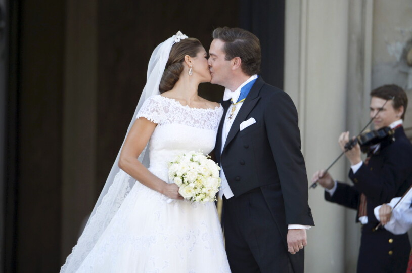 Kärleken väger tyngst! Trots att Chris O'Neill ogillar att vara offentlig gifte han sig med en prinsessa – så fint! Prinsessan Madeleine och Chris O'Neills bröllop.