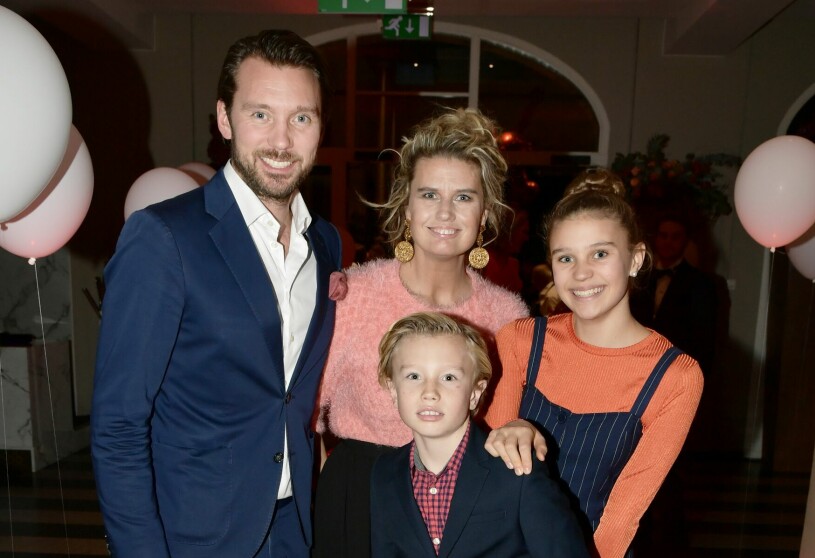 Christine Meltzer med maken Niclas Lind och barnen Ida-Lova och Ville Christine Meltzer, Ida–Lova