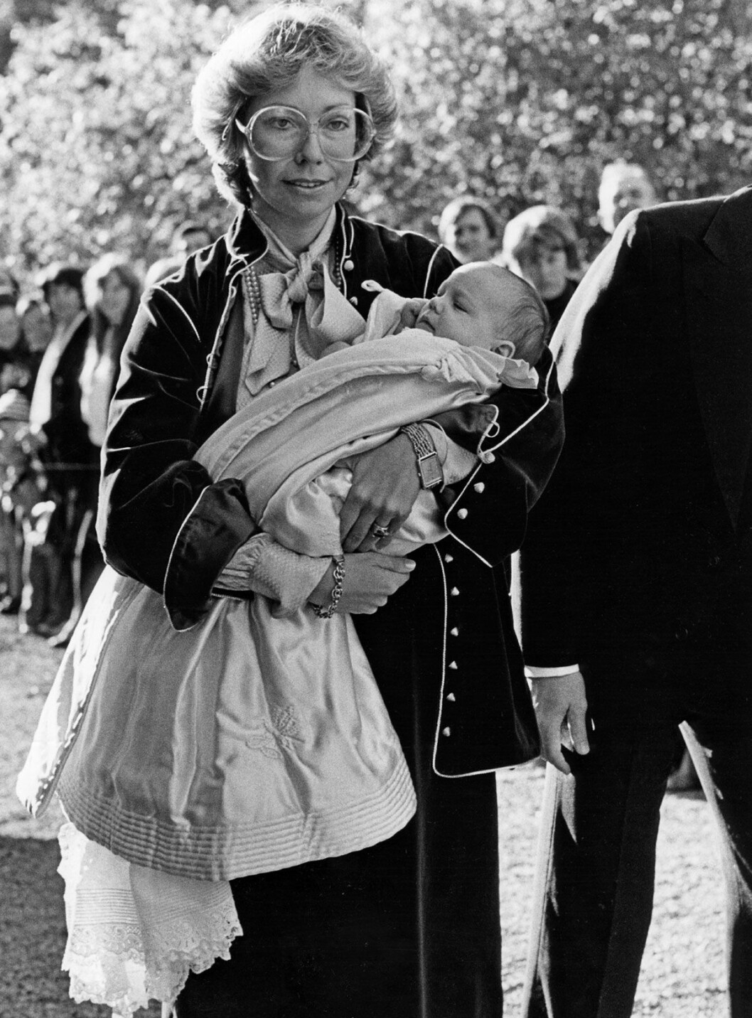 En vacker bild på prinsessan Christina under dopet av sonen Oscar 1977.