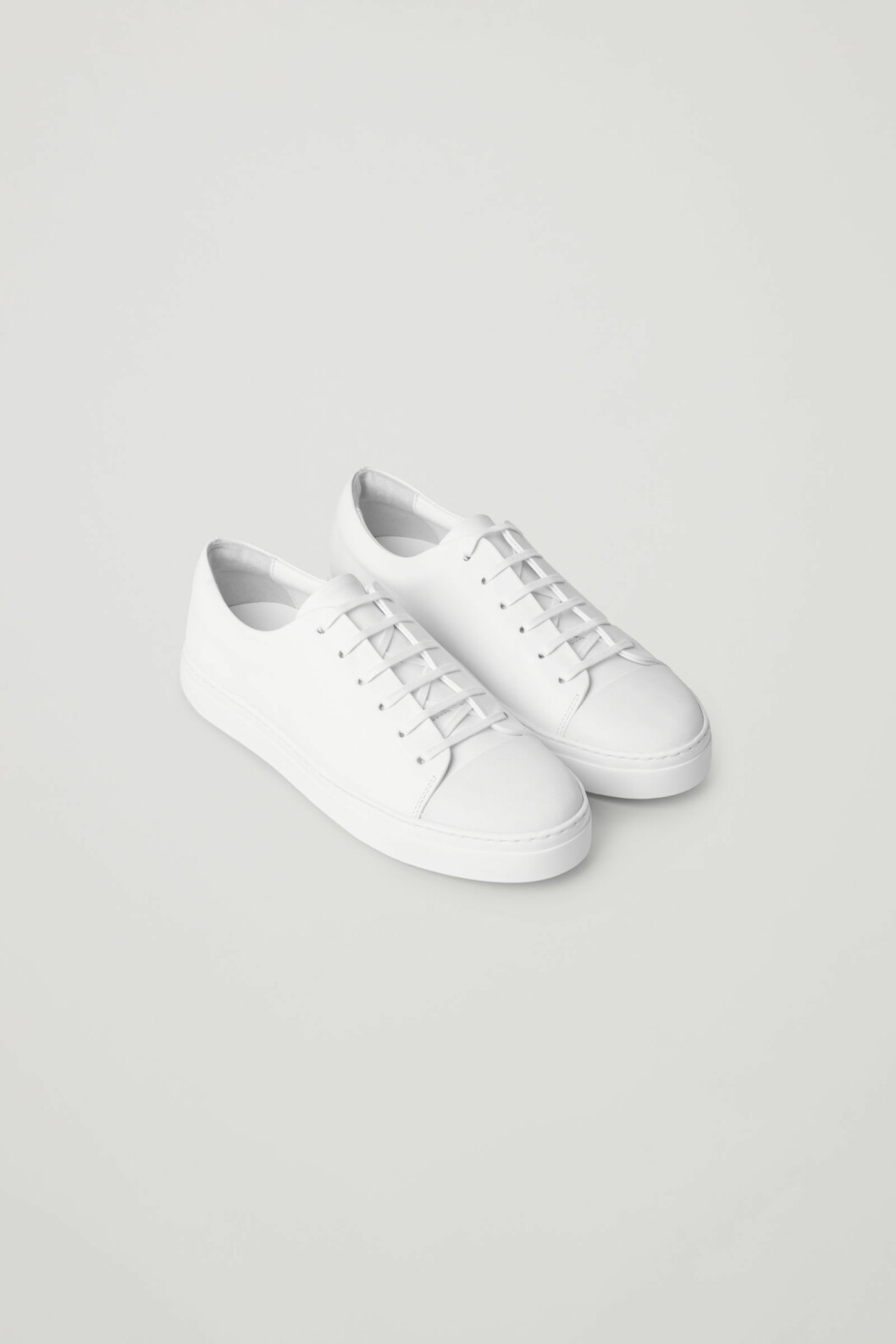 Sneakers från COS