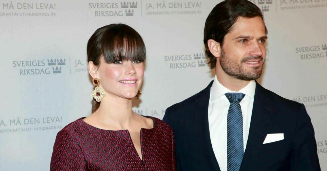 Prinsessan Sofia chockade oss alla med den raka luggen! Prinsessan Sofia och prins Carl Philip