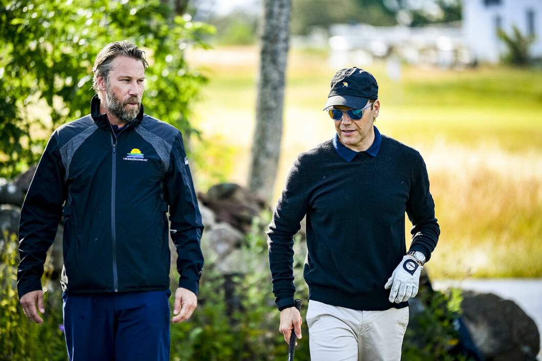 Peter Forsberg och prins Daniel på Öland i somras. Peter Forsberg och prins Daniel