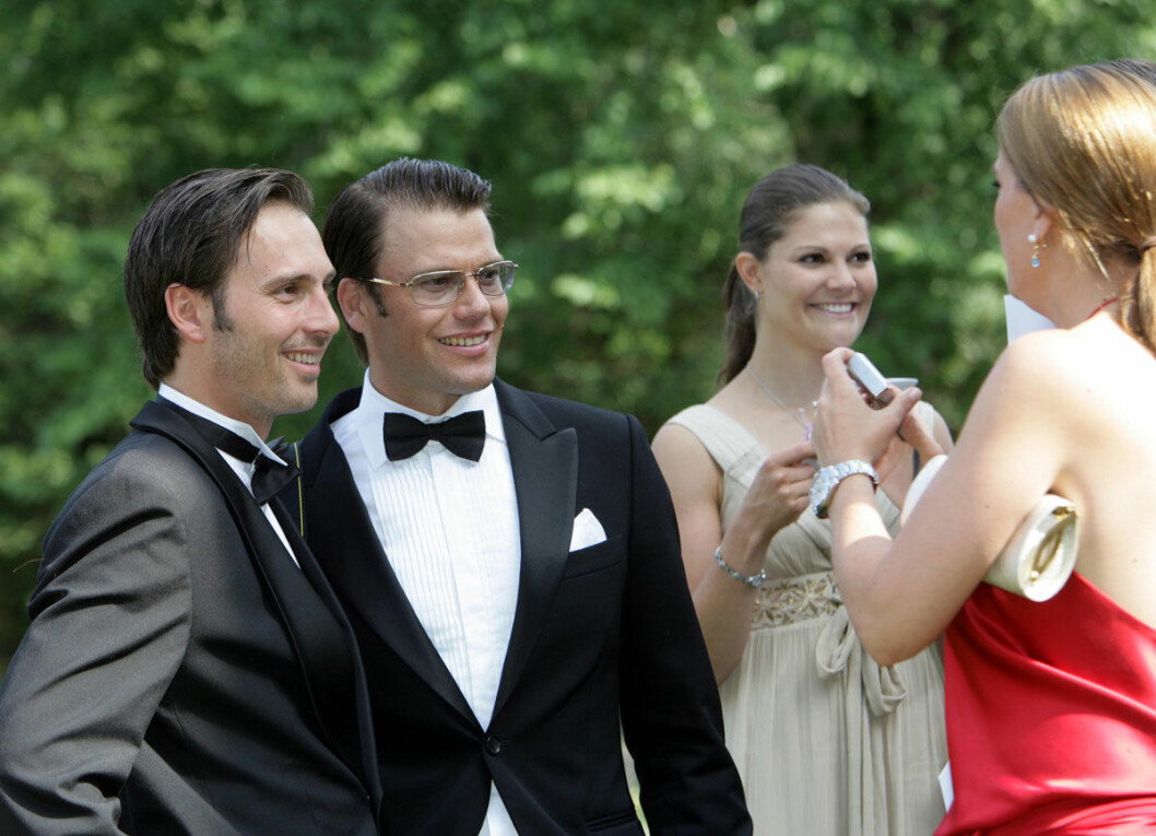 Både Daniel och Victoria är riktigt bra på att mingla. Kronprinsessan Victoria och prins Daniel.
