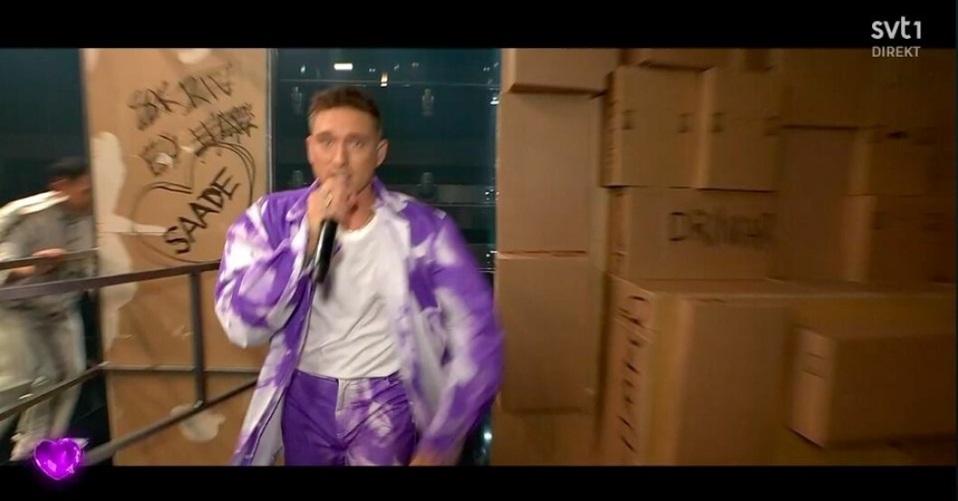 Danny Saucedos pik till Eric Saade, i direktsändning! Danny Saucedo