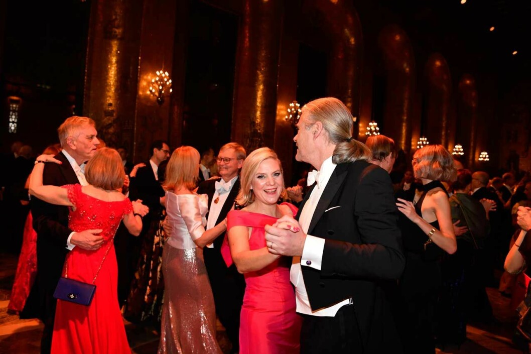 Finansministern, en av kvällens dansdrottningar. Finansminister Magdalena Andersson dansar på Nobelfesten 2019.