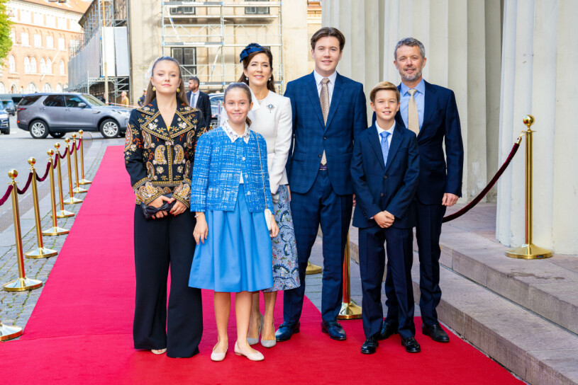 Hela danska kronprinsfamiljen var på plats. Danska kronprinsfamiljen