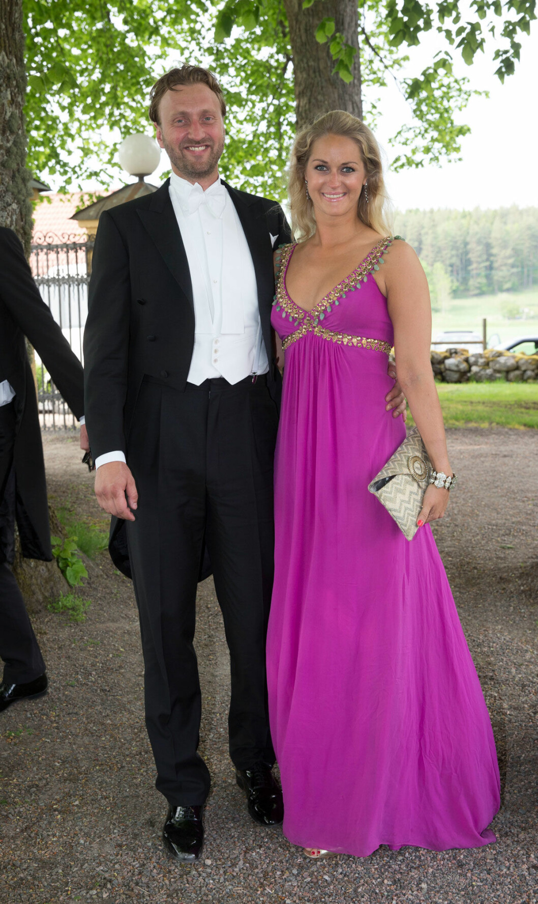 Det har varit många roliga fester på senaste tiden för Lovisa de Geer och kärleken Niklas Bolle.