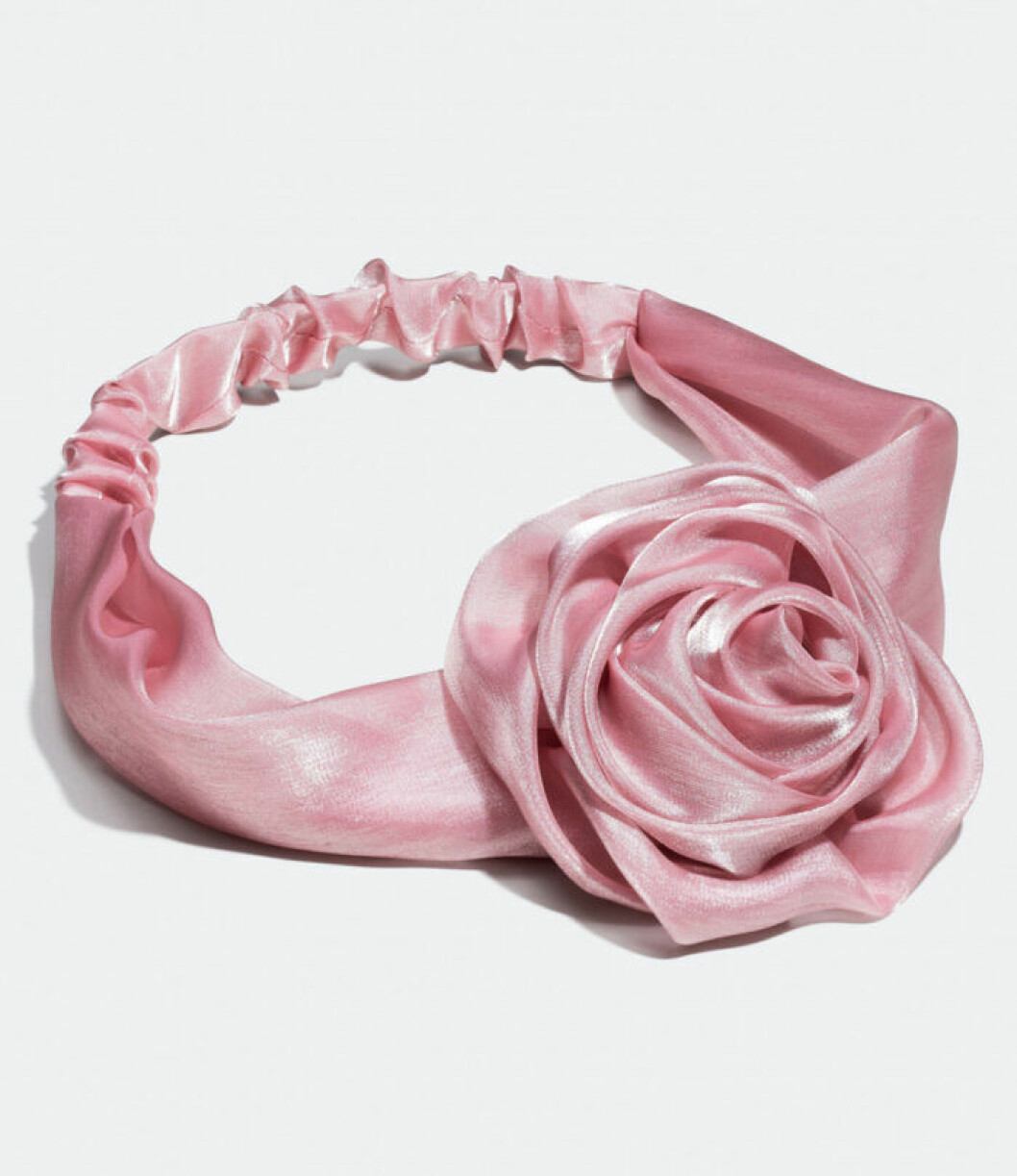 hårband med stor blomma