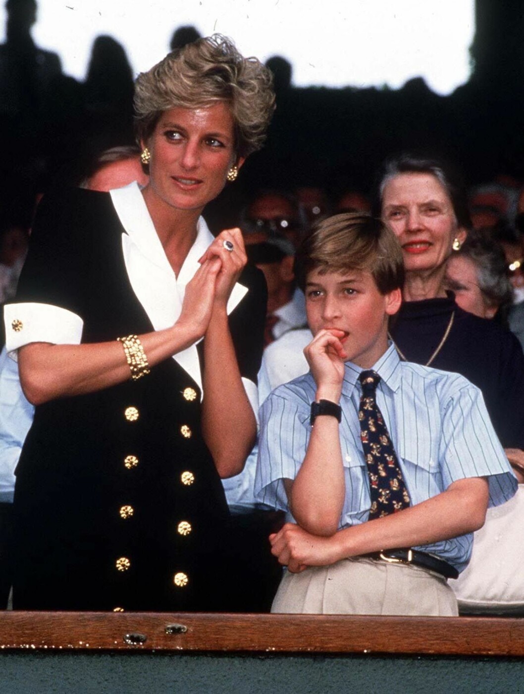 Diana och sonen William på Wimbledon 1994. Diana och William