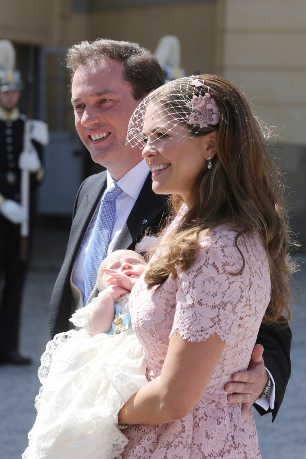 Prinsessan Madeleine, Chris O’Neill och den då nydöpta prinsessan Madeleine. Prinsessan Madeleine, Chris O'Neill och den då nydöpta prinsessan Madeleine.