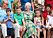 Sommarbilder på prins Henrik, drottning Margrethe, barn och barnbarn