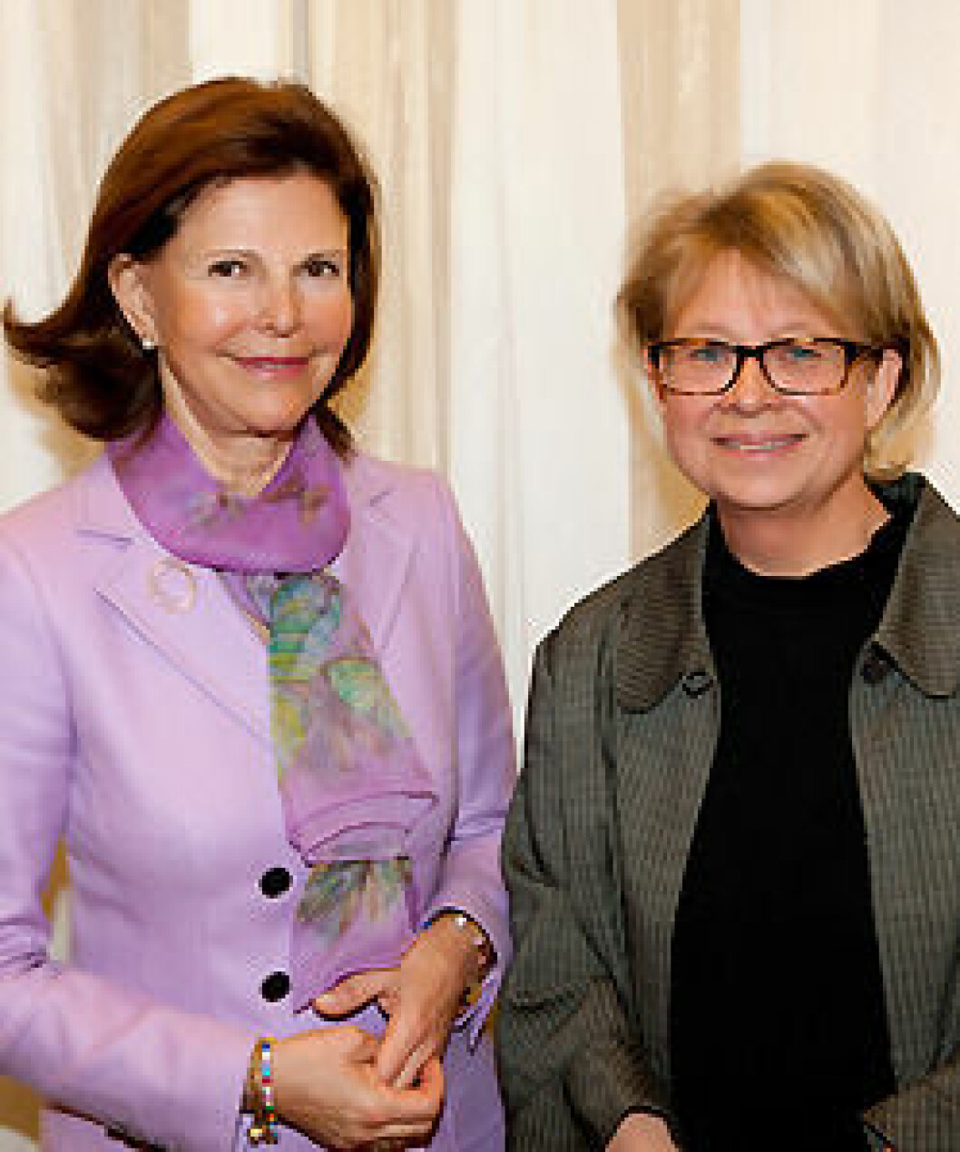 Drottning Silvia och Svensk Damtidnings chefredaktör Karin Lennmor under Silviahemmets Inspirationsdag. Drottning Silvia och Svensk Damtidnings chefredaktör Karin Lennmor under Silviahemmets Inspirationsdag.