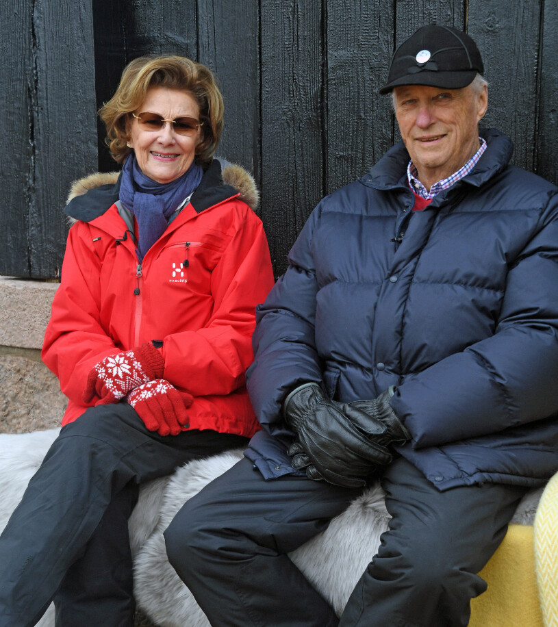 Drottning Sonja hennes Harald. I sommar firar de 53-årig bröllopsdag. Drottning Sonja Kung Harald