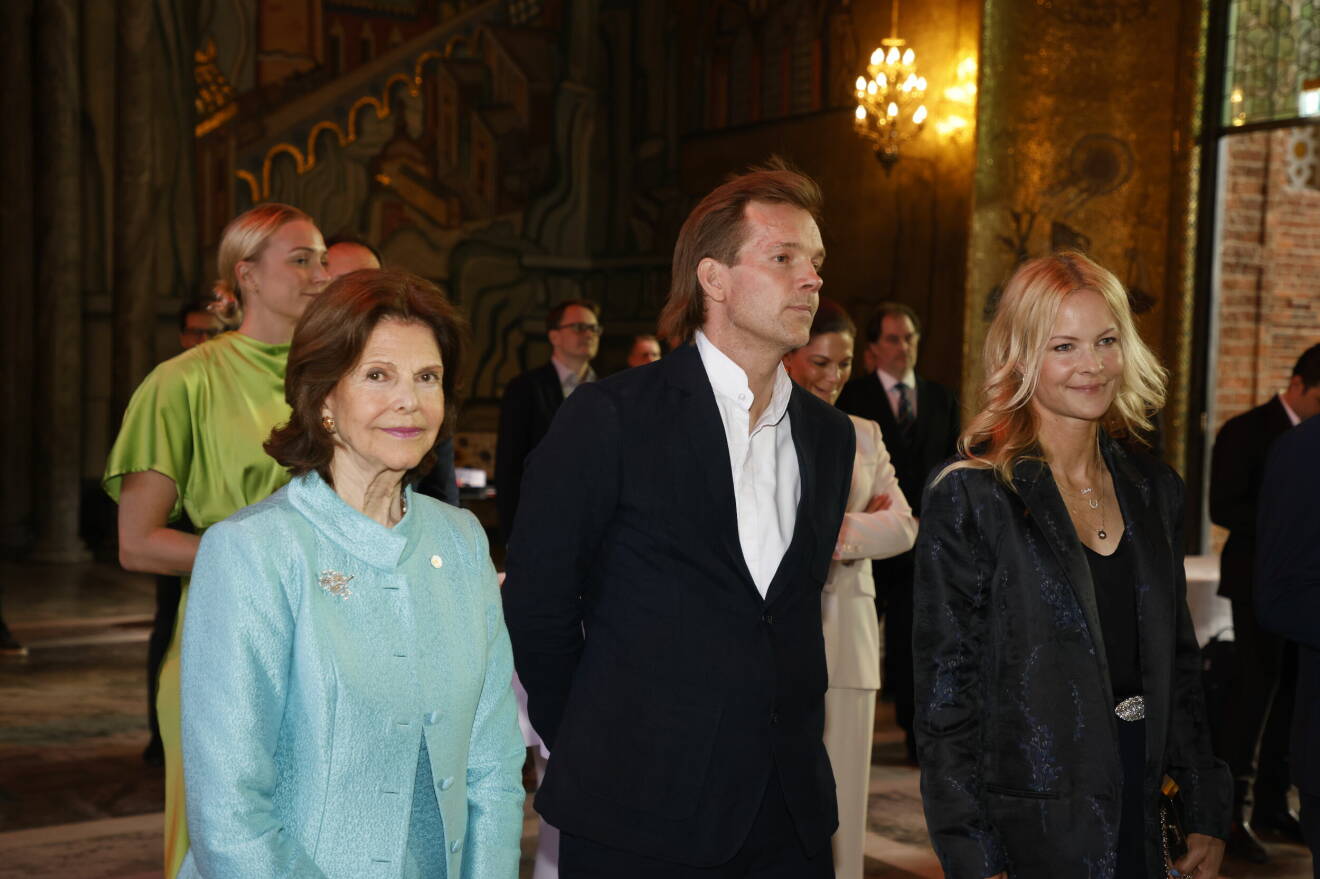 Drottning Silvia, Sarah Sjöström, Malin Bayard-Johnssson och Henrik Johnsson.