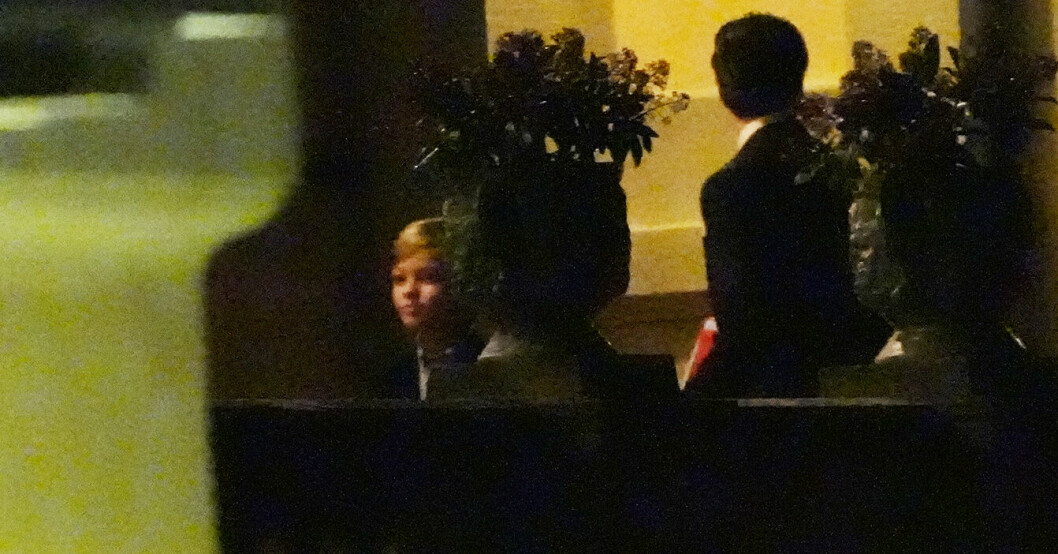 Nicolas och Carl Philip vid slottet...