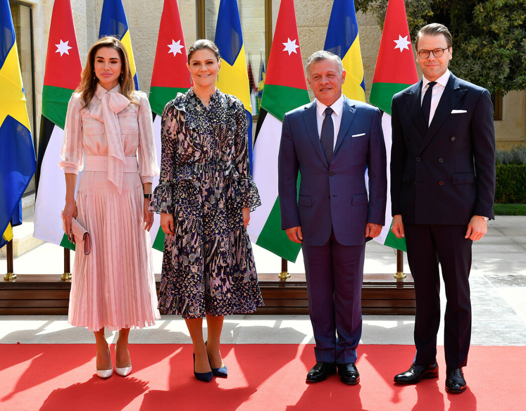 Jordaniens kungaparet med Victoria och Daniel, år 2018. drottning rania victoria daniel