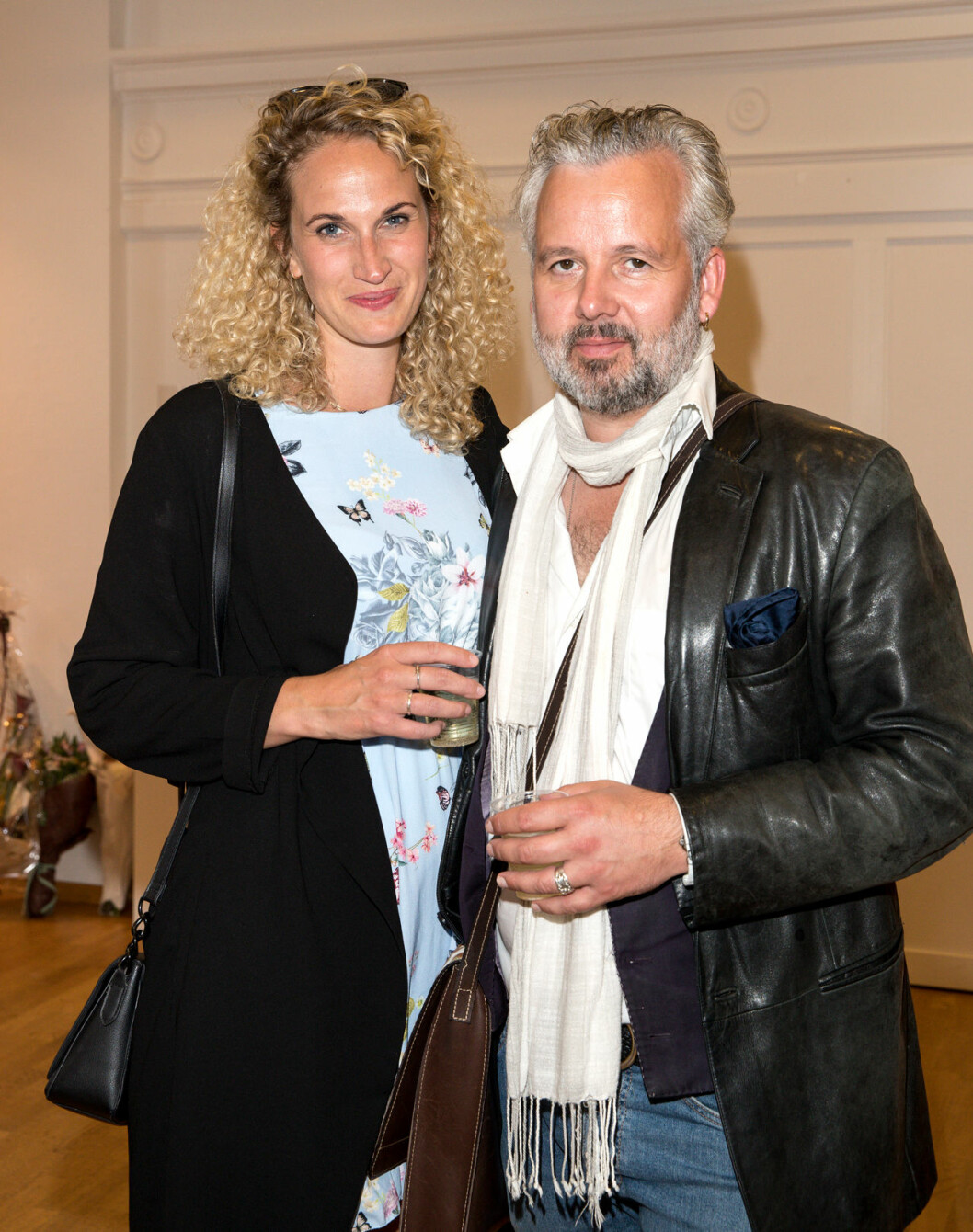 Ari Behn, efter skilsmässan från prinsessan Märtha Louise. Ari Behn med nya kärleken Ebba Rysst Heilmann 2017.