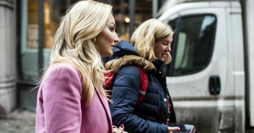Svensk Damtidnings reporter Anna von Koch träffar Kristdemokraternas partiledare Ebba Busch.
