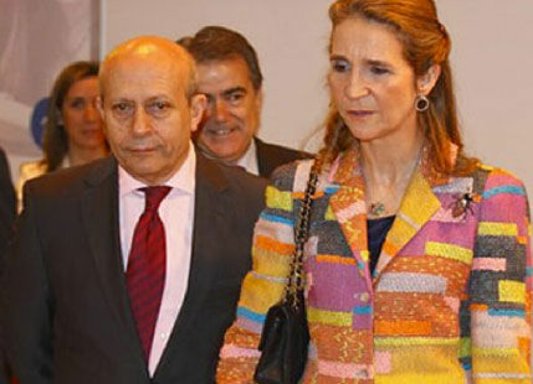 Elena-3