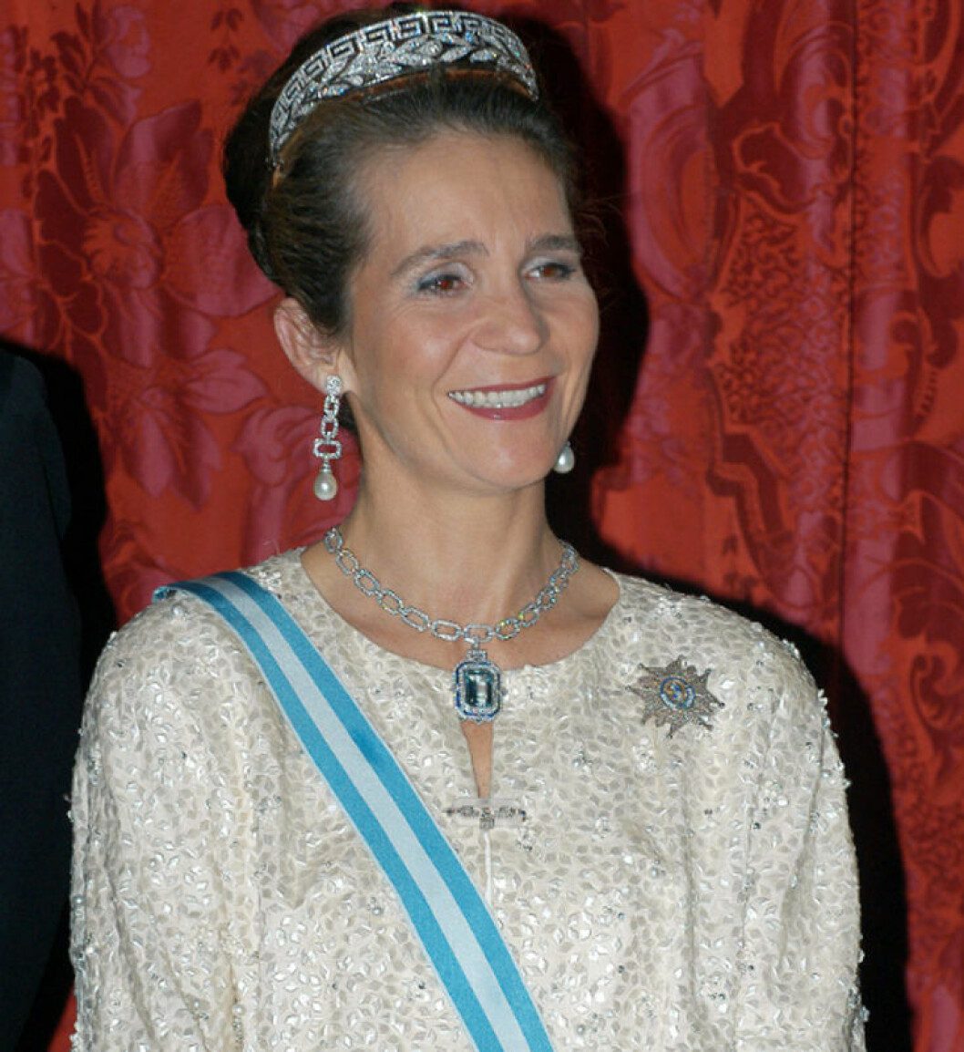 Elena-9