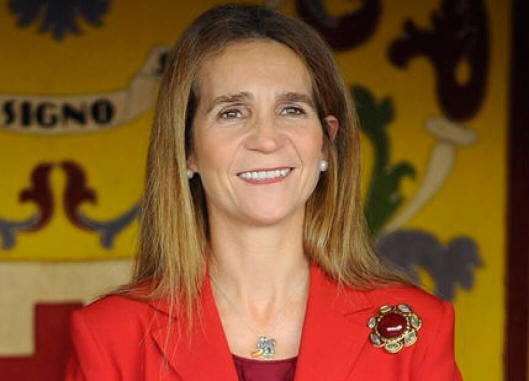 Elena-2