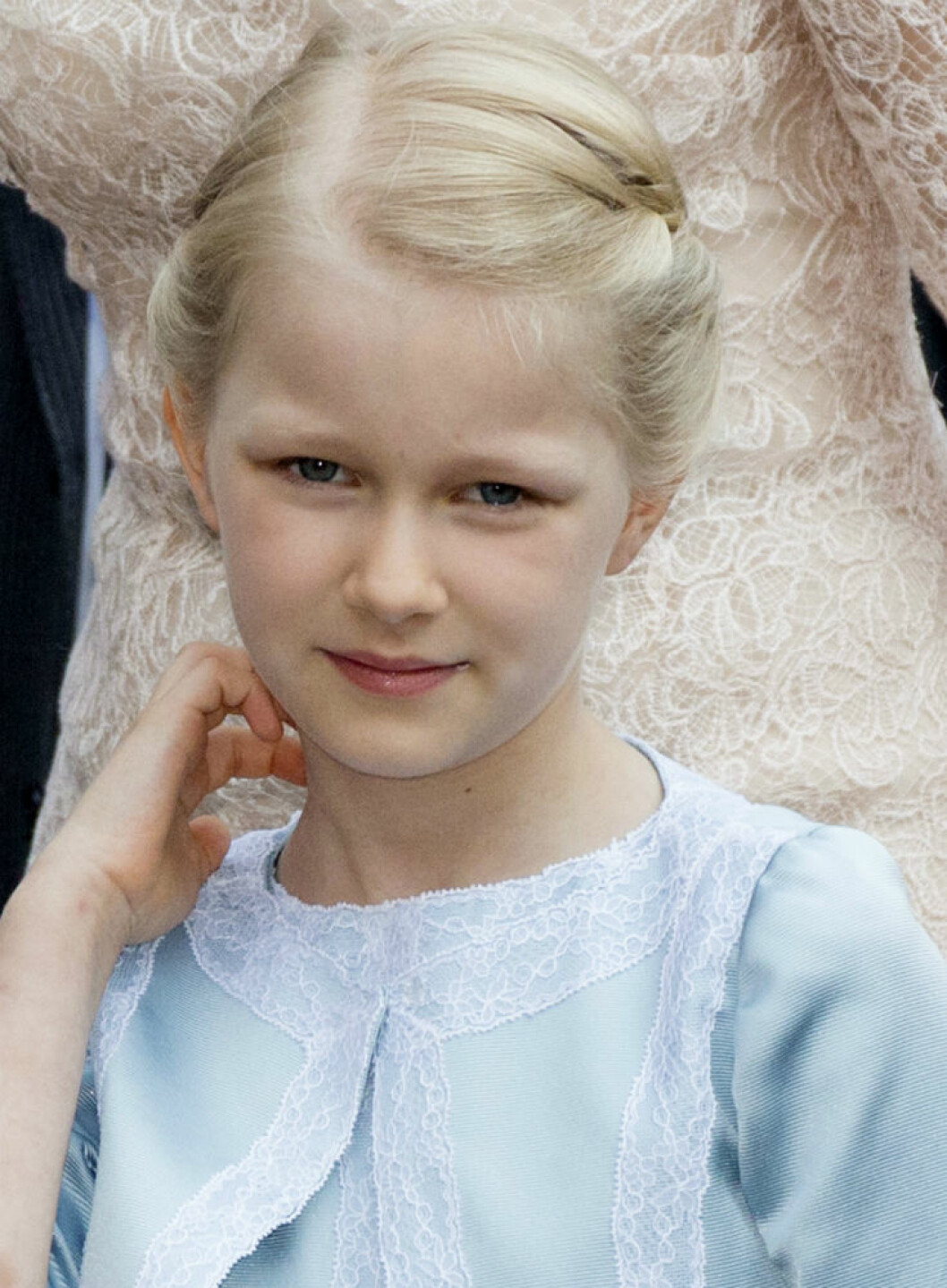 Brussels, 21-07-2016 National Day of Belgium celebrations. King Philippe and Queen Mathilde and their children Crown Princess Elisabeth (14), Prince Gabriel (12), Prince Emmanuel (10), and Princess Eleonore (7) attend Te Deum at the Cathedral of Brussels. COPYRIGHT STELLA PICTURES