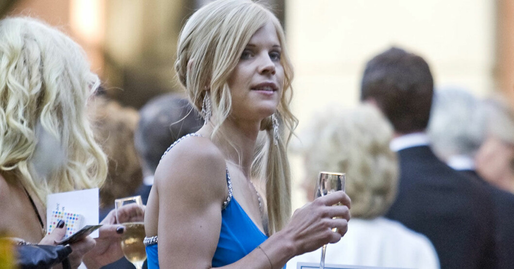 Elin Nordegren blev sviken av Tiger Woods. Elin Nordegren
