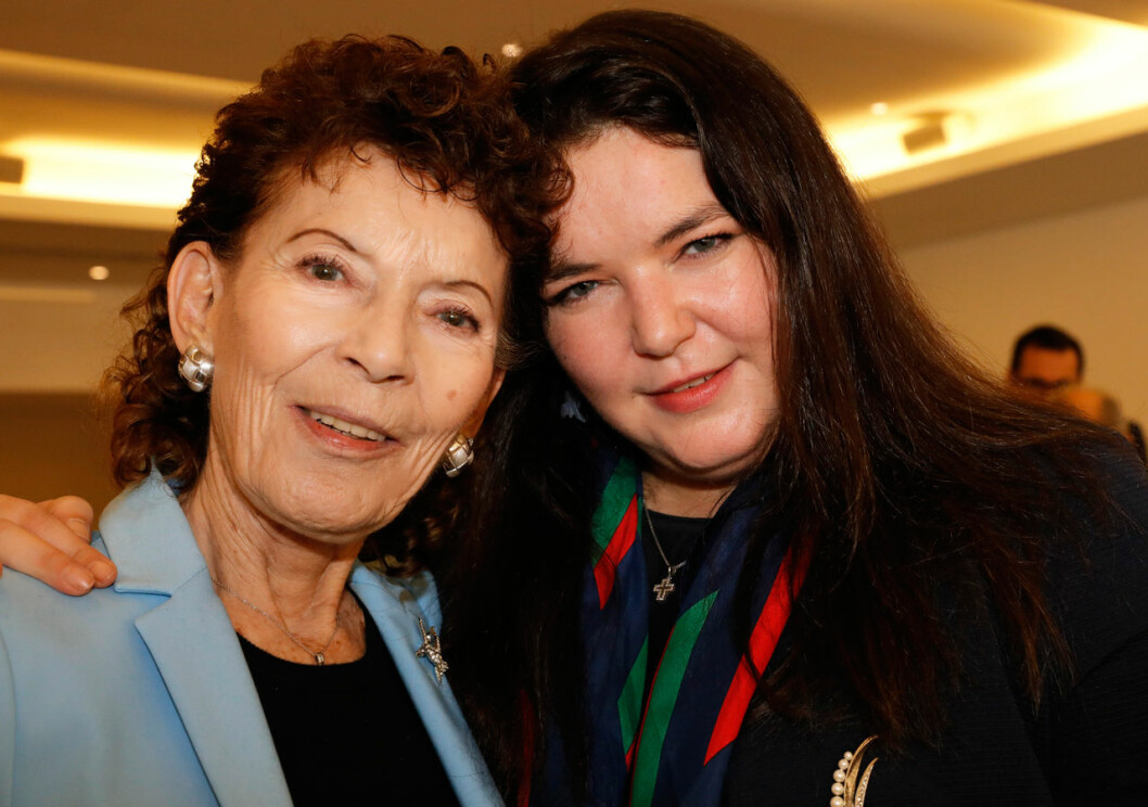 Dottern Melanie sörjer sin mamma. Furst Alberts kusin Elisabeth-Anne de Massy är död. Här på en bild med dottern Melanie.