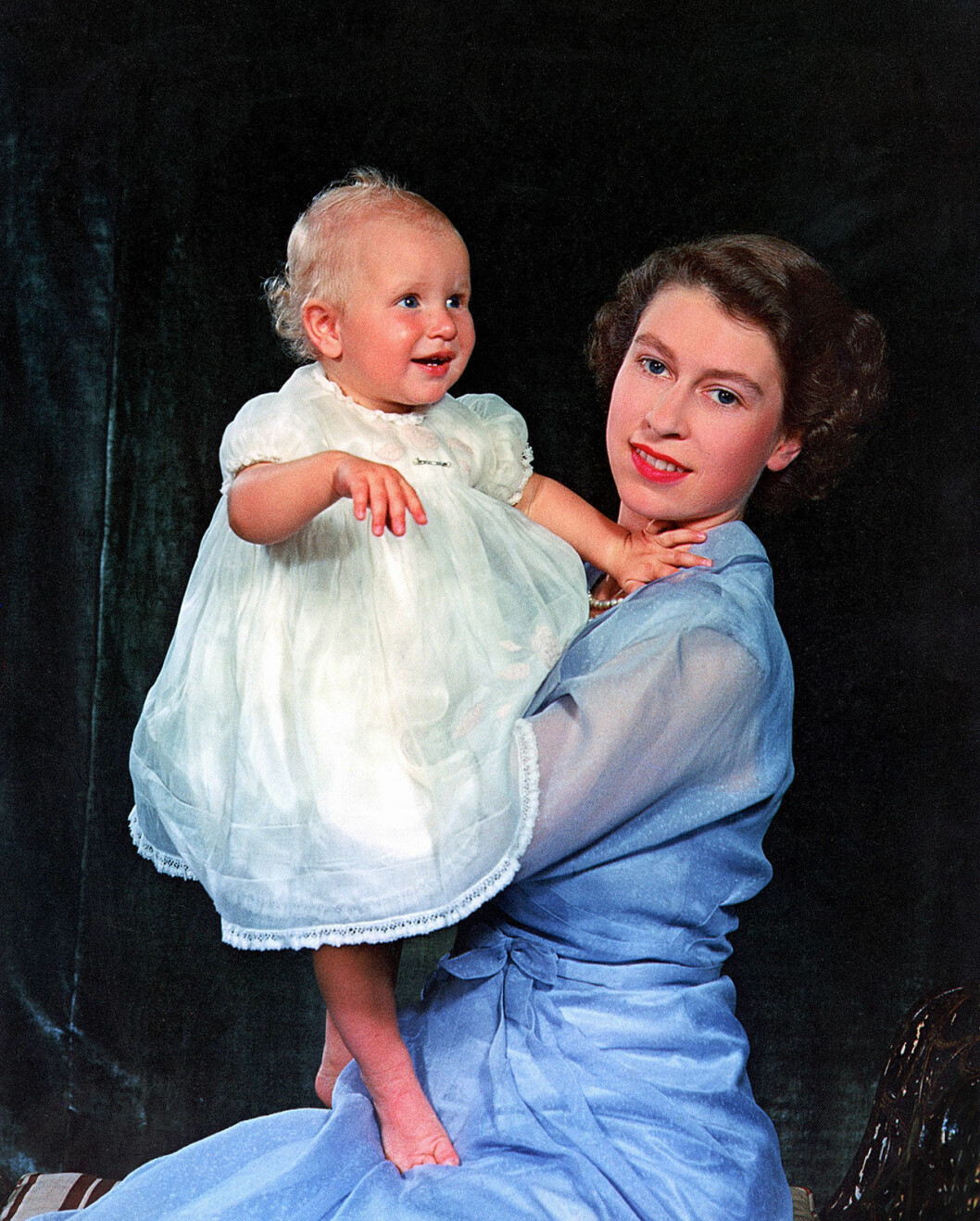 Elizabeth med dottern Anne Drottning Elizabeth med dottern Anne