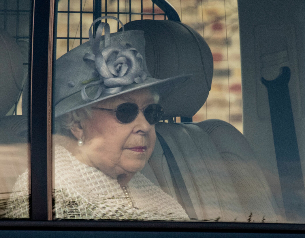 Drottning Elizabeth och hennes pokeransikte. Drottning Elizabeth.