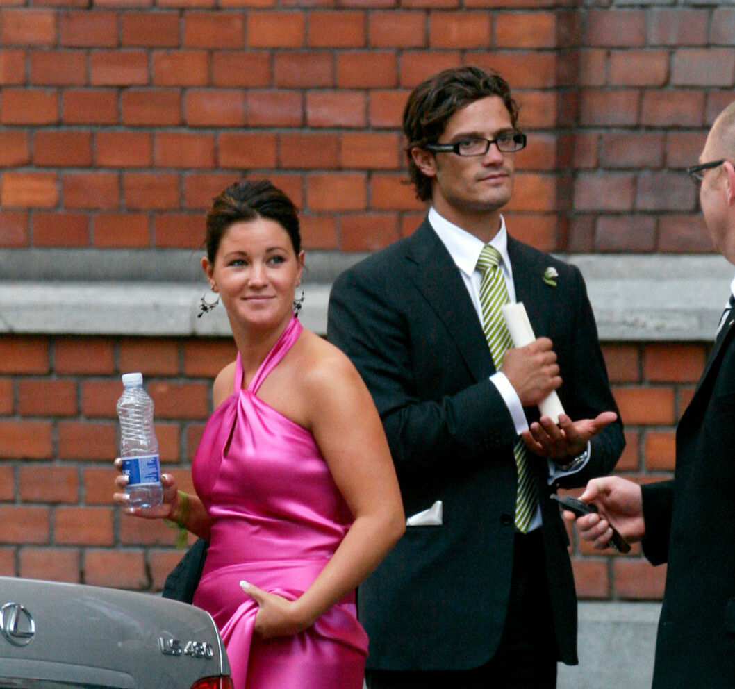 Emma Pernald med sin dåvarande pojkvän prins Carl Philip. Ett uppbrott som på sin tid väckte stor uppmärksamhet eftersom många hade räknat med att Emma skulle bli prinsessa. Emma Pernald och prins Carl Philip