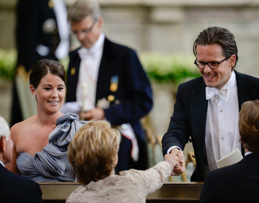 Emma Pernald med sin man Tomas Jonson. De gifte sig på Marstrand 2014 där de en gång träffades. Emma Pernald med sin man Tomas Jonson. De gifte sig på Marstrand 2014 där de en gång träffades.