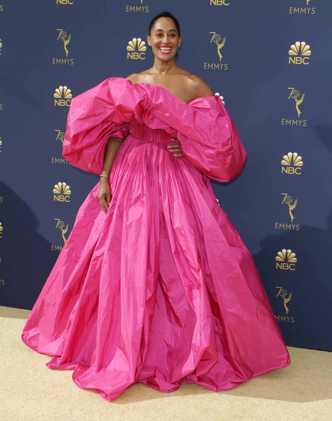 Tracee Ellis Ross, dotter till Diana Ross och skådespelare. Tracee Ellis Ross, dotter till Diana Ross och skådespelare.