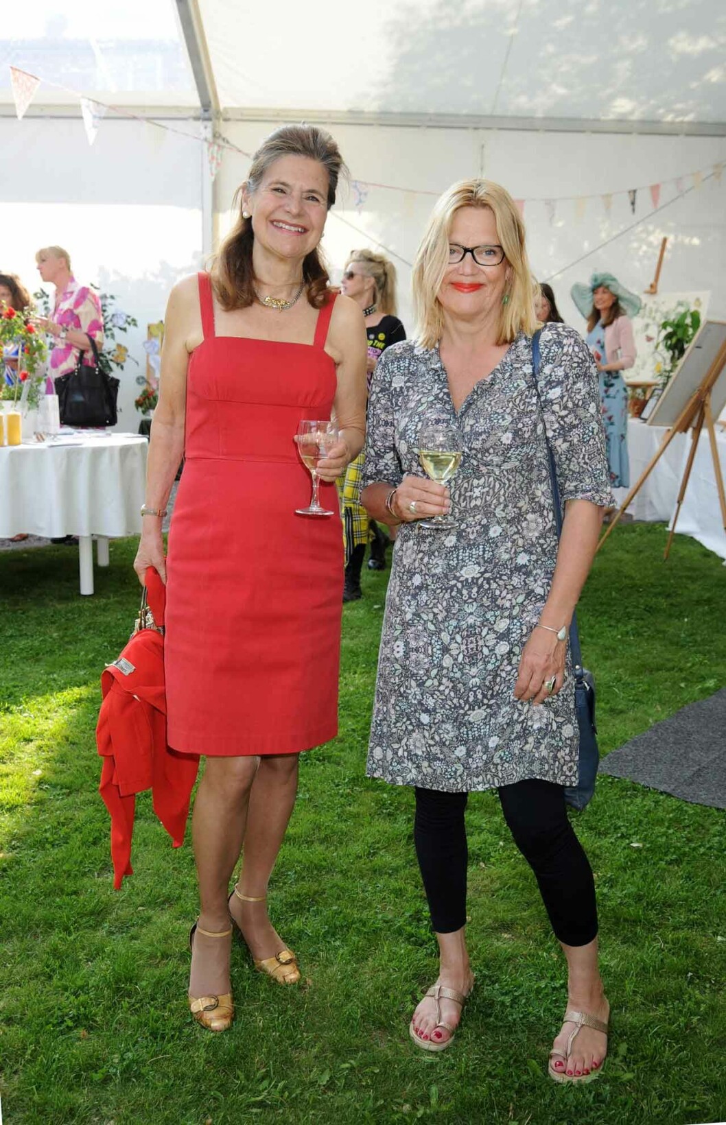 Märtha Angert Lilliestråle, Nationalstadsparkens pollinerarprojekt, och Ulrika Flodin Furås, trädgårdsdesigner.