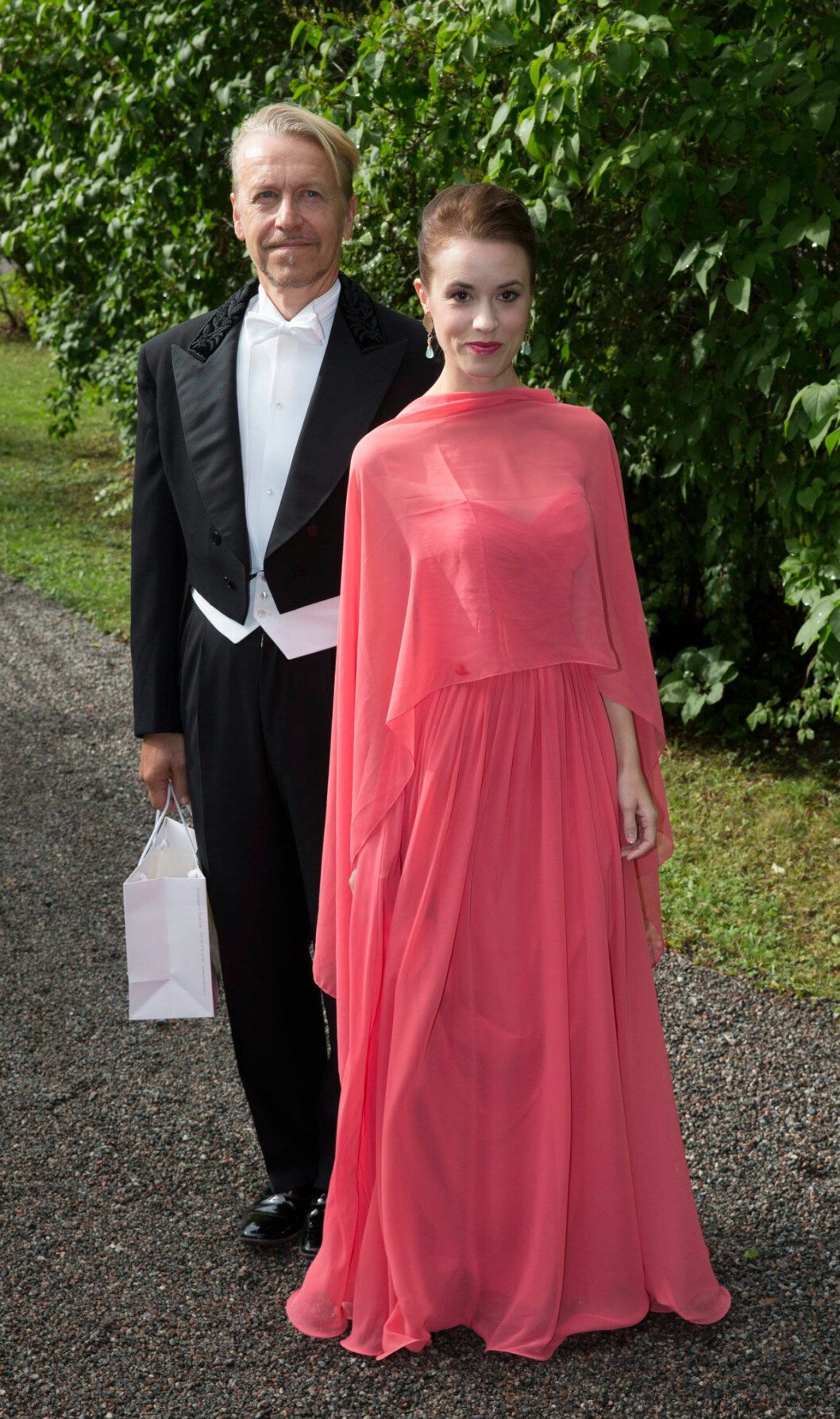 Konstnären Ernst Billgren och flickvännen Julia Hellberg. Ernst Billgren och flickvännen Julia Hellberg