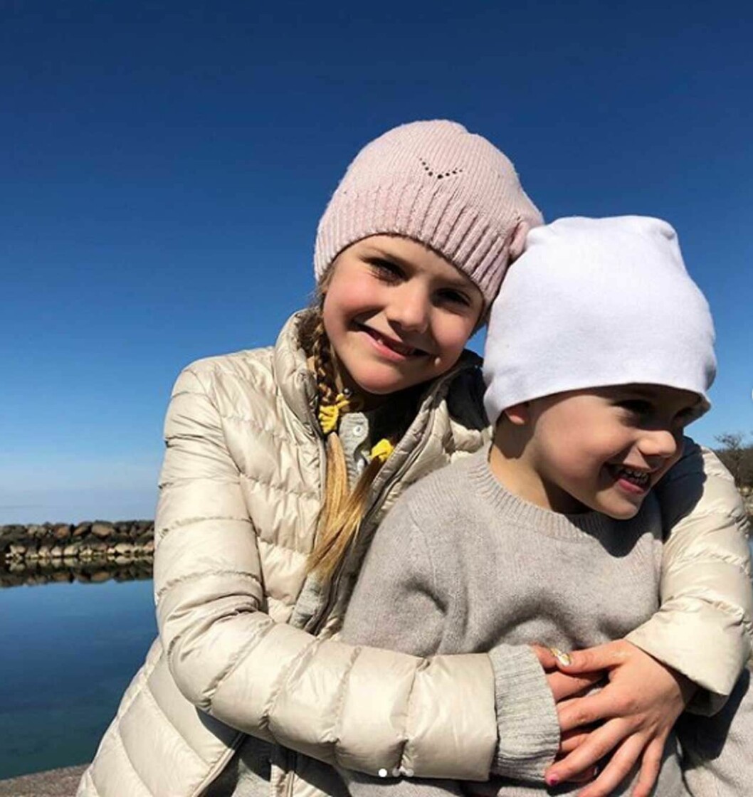 Estelle och Oscar på Öland. Estelle och Oscar på Öland.