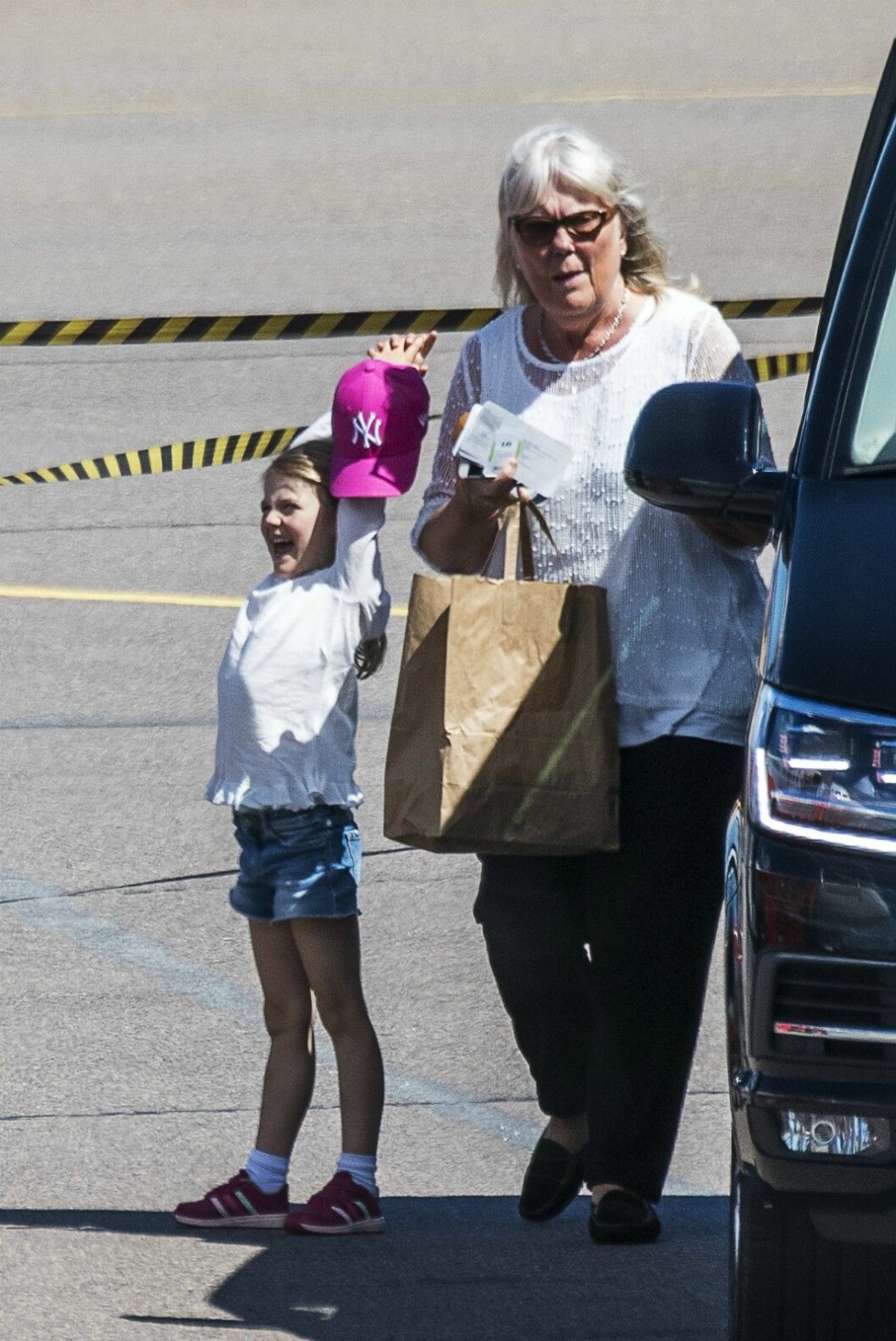 Estelle med nannyn Elisabeth Zimmermann.