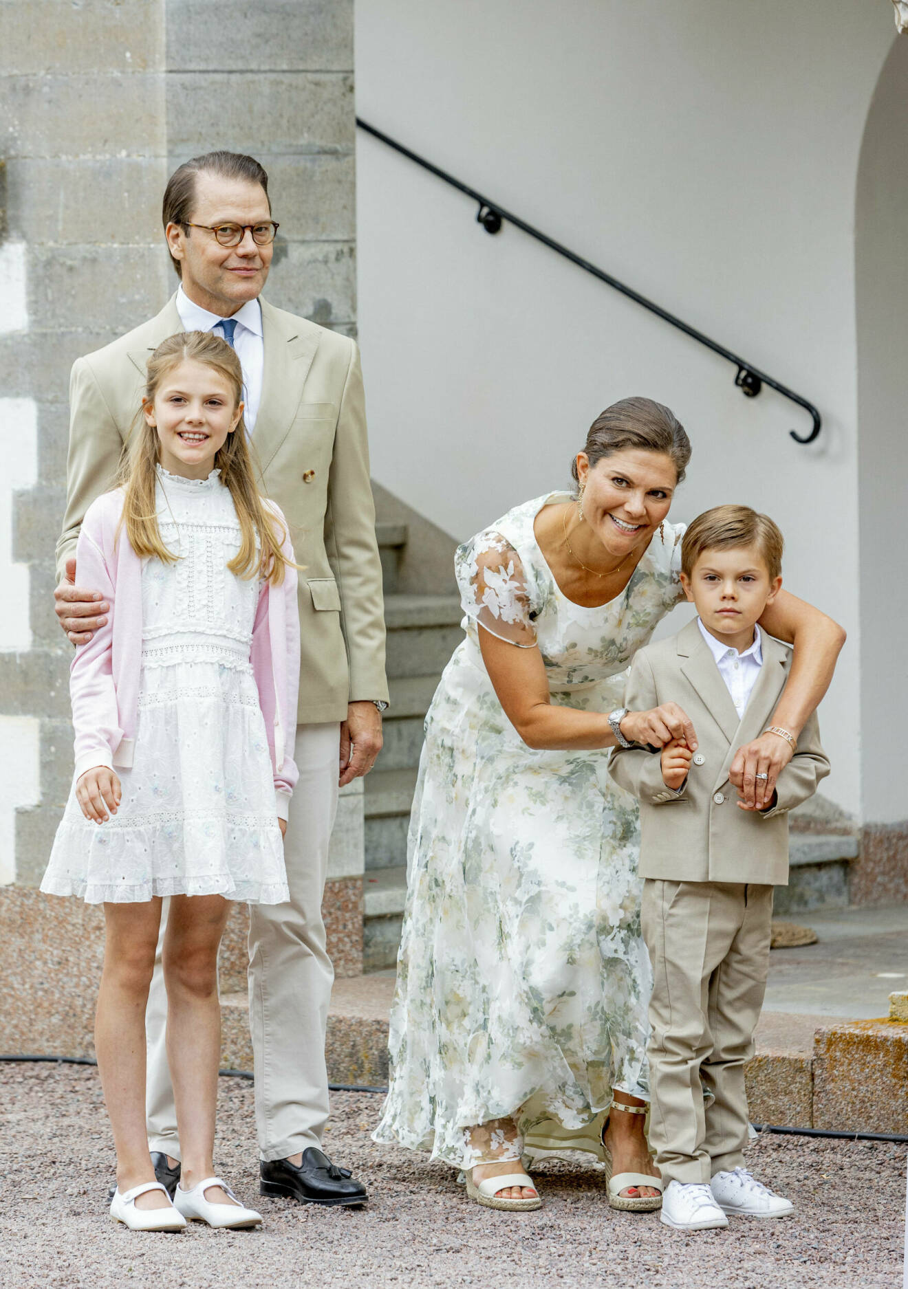 Prins Daniel, kronprinsessan Victoria, prinsessan Estelle och prins Oscar