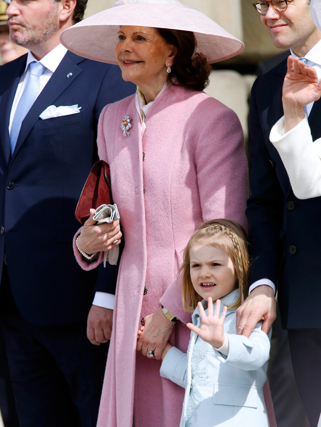 Drottning Silvia är så stolt över prinsessan Estelle. prinsessan estelle drottning silvia