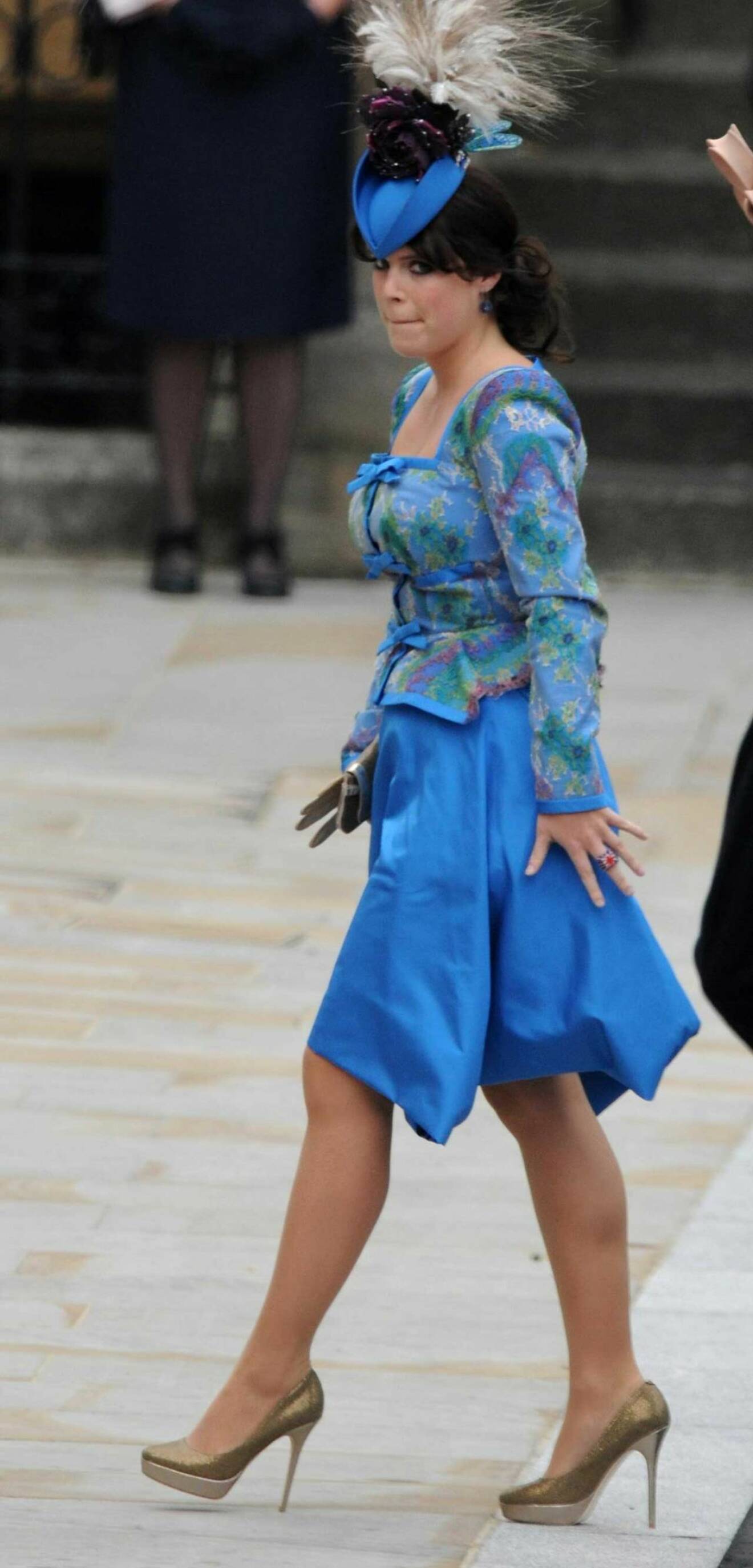 Prinsessan Eugenie i Vivienne Westwood under prins Williams bröllop 2011. 