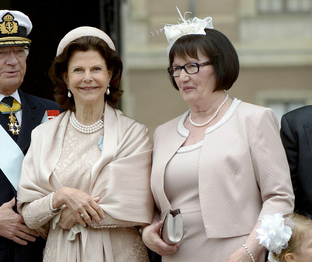 Drottning Silvia och Ewa Westling på prins Oscars dop