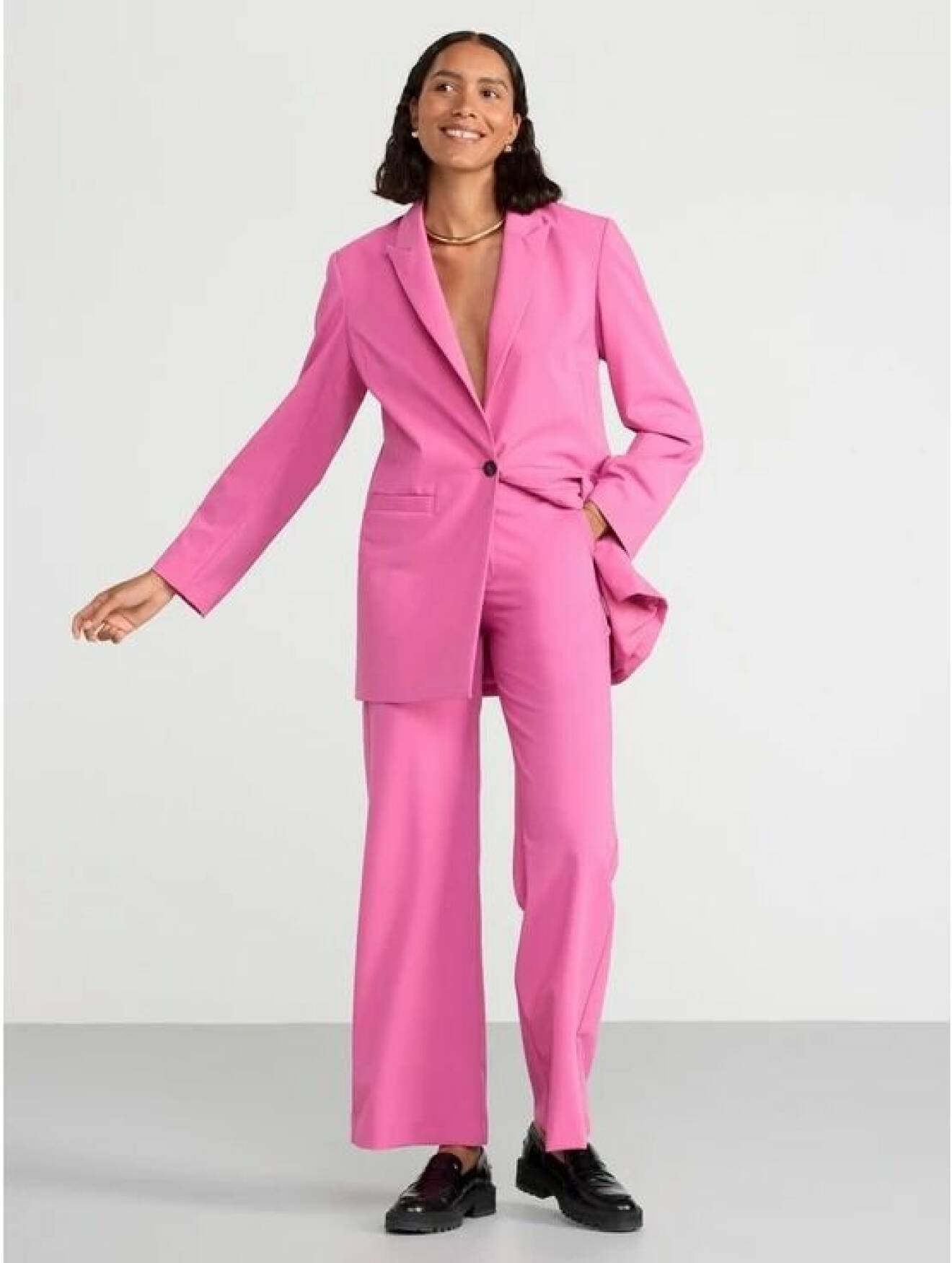 rosa kostym för dam från lindex